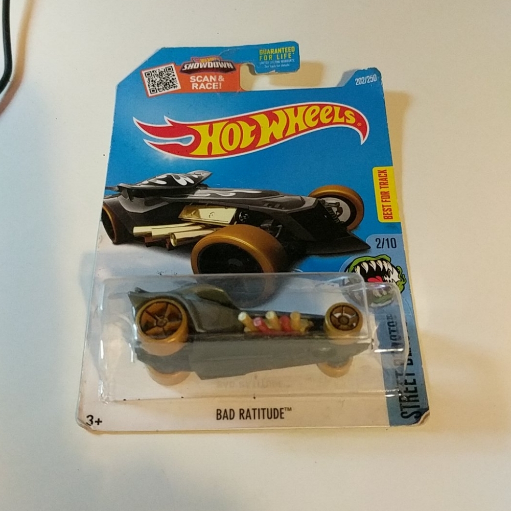 Hot Wheels Bad Rattitude - Picture 6 of 8
